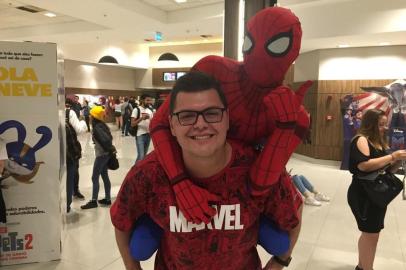 estreia, Vingadores, Ultimato, fã Eduardo Souza Zwetsch, Homem-Aranha