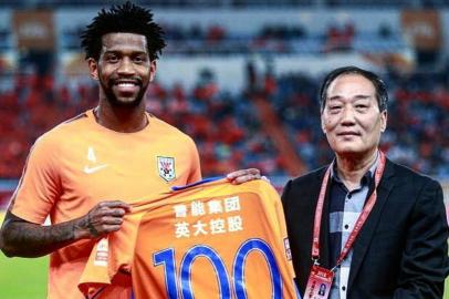 Gil, zagueiro do Shandong Luneng, que está na mira do Grêmio