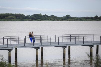  PORTO ALEGRE, RS, BRASIL, 26/04/2019- Previsão do Tempo para Sexta-feira, 26 de abril. (FOTOGRAFO:ISADORA NEUMANN / AGENCIA RBS)