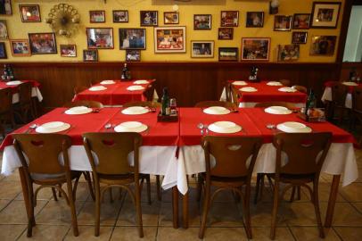  PORTO ALEGRE, RS, BRASIL, 14-01-2015: Fotos gerais de ambiente do Restaurante Copacabana em Porto Alegre, para o caderno Gastrô por Destemperados (FOTO FÉLIX ZUCCO/AGÊNCIA RBS, Editoria Destemperados).