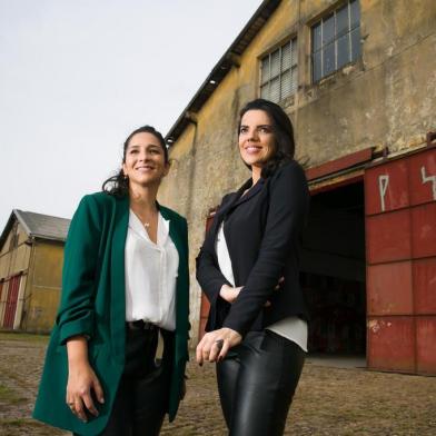  PORTO ALEGRE - RS - BRASIL, 26.04.2019. Retrato de  Gabriela Gutterres e Rebeca Calheiros, arquitetas responsáveis pelo Cais Embarcadero . (FOTO ANDRÉA GRAIZ/AGÊNCIA RBS)Indexador: Andrea Graiz