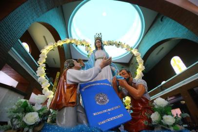  PORTO ALEGRE, RS, BRASIL, 30/04/2019- Preparativos para o dia de Nossa Senhora do Trabalho. (FOTOGRAFO: LAURO ALVES / AGENCIA RBS)