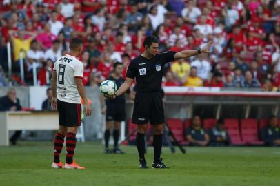  PORTO ALEGRE, RS, BRASIL, 01/05/2019- Inter x Flamengo, jogo válido pela segunda rodada do Brasileirão. (FOTOGRAFO: ANDRÉ ÁVILA / AGENCIA RBS)