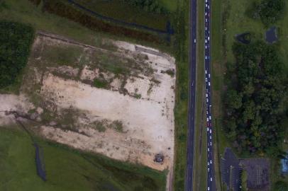  Compradores buscam indenização por condomínios inacabados da Báril no Litoral do RS. Na foto: Condomínio Lagune, na RS-030, em Tramadaí