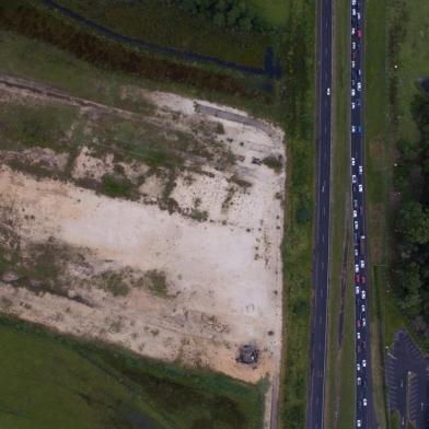  Compradores buscam indenização por condomínios inacabados da Báril no Litoral do RS. Na foto: Condomínio Lagune, na RS-030, em Tramadaí