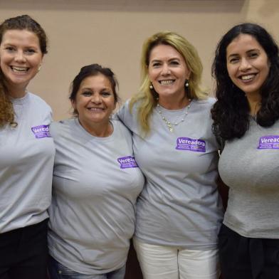 Da esquerda para a direita: as vereadores Denise Pessôa/PT, Gladis Frizzo/MDB, Paula Ioris/PSDB e Tatiane Frizzo/SD.