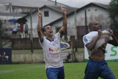  Esportivo enfrentou o Guarani-VA, pelo jogo de ida das semifinais da Divisão de Acesso. Partida em Venâncio Aires. 