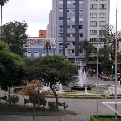  CAXIAS DO SUL, RS, BRASIL (08/05/2019)Praça Dante  Alighieri. (Antonio Valiente/Agência RBS)