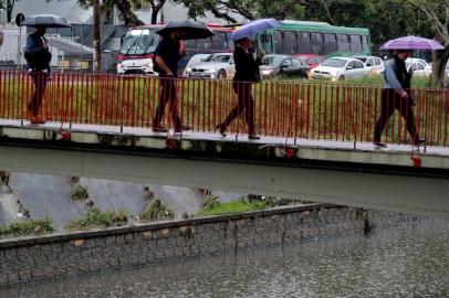  PORTO ALEGRE-RS- BRASIL- 10/05/2019- Dia chuvoso  em Porto Alegre. FOTO FERNANDO GOMES/ ZERO HORA.