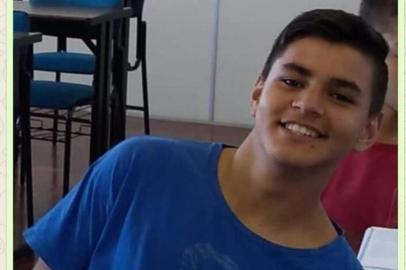 Prefeitura e Polícia Civil vão investigar morte de Rariel Bianchi da Silva, 13 anos, em Vacaria. Família acusa unidade de saúde de negligência.