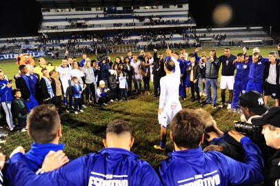  BENTO GONÇALVES, RS, BRASIL, 12/05/2019. Esportivo x Guarani, jogo de volta das semifinais da Divisão de Acesso. (Porthus Juniopr/Agência RBS)