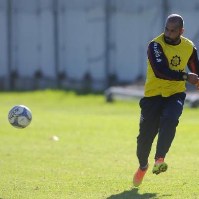  CAXIAS DO SUL, RS, BRASIL (17/05/2019)Treino do Ser Caxias no Estádio Centenário. Na foto, Técnico Pingo. (Antonio Valiente/Agência RBS)