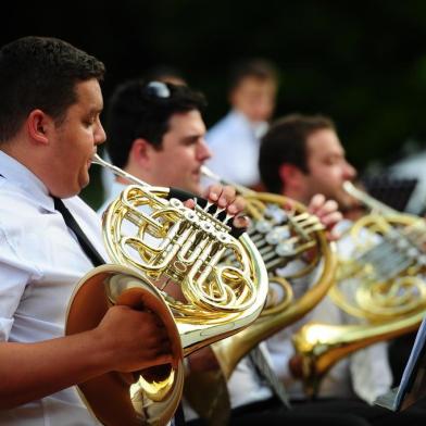  CAXIAS DO SUL, RS, BRASIL, 17/02/2019. Apresentação da Orquestra Municipal de Sopros, no Parque Getúlio Vargas (Parque dos Macaquinhos). Evento faz parte da primeira edição da série Concertos de Verão 2019. (Porthus Junior/Agência RBS)