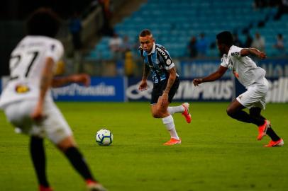 Grêmio enfrenta o Atlético-MG na Arena pela sexta rodada do Brasileirão. Na foto, Everton