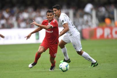  Inter enfrenta o Santos na Vila Belmiro pela sexta rodada do Brasileirão. Na foto, Guilherme Parede. 