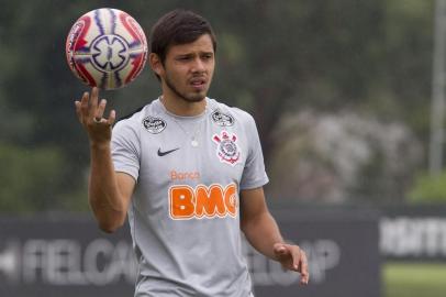 ()  SPO   durante treino esta tarde no CT Joaquim Grava, zona leste da cidade de Sao Paulo. O prÃ³ximo jogo da equipe serÃ¡ domingo, dia 17/01, contra Sao Paulo/SP, na Arena Corinthians, valido pela 7a. rodada do Campeonato Paulista de 2019. Juiz: Lucas Canetto Bellote - Sao Paulo/SP/Brasil - 15/02/2019. Foto: Â© Daniel Augusto Jr. / Ag. CorinthiansEditoria: TreLocal: Sao PauloIndexador: () Daniel Augusto Jr.Secao: CT Joaquim Grava / Parque Ecologico do TFonte: http://www.danielaugustojr.com.brFotógrafo: () Daniel Augusto Jr.