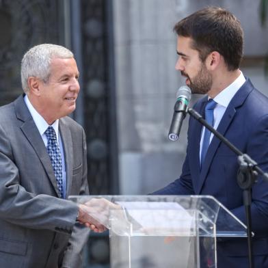 Governador Leite economista Claudio Coutinho Banrisul