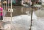 Chuva alaga ruas e água invade casas no bairro Sarandi, em Porto Alegre