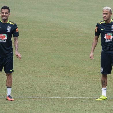 neymar, daniel alves, seleção brasileira