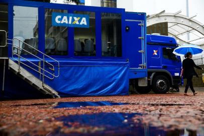  PORTO ALEGRE, RS, BRASIL - 28/05/2019Caminhão de renegociação de dívidas da Caixa Econômica Federal