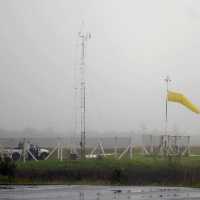  CAXIAS DO SUL, RS, BRASIL - 28/05/2019 - Equipamento queimado e neblina fecham aeroporto de Caxias (FOTO: ANSELMO CUNHA/AGENCIA RBS)Indexador:                                 