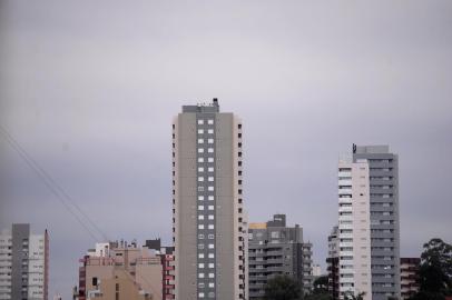  CAXIAS DO SUL, RS, BRASIL (27/05/2019)Muitas nuvens durante o dia. Períodos de nublado, com chuva a qualquer hora em Caxias do Sul. (Antonio Valiente/Agência RBS)