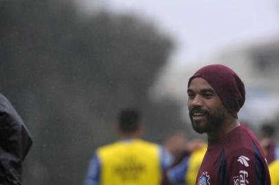 CAXIAS DO SUL, RS, BRASIL, 30/05/2019SER Caxias treina no centenário na manhã fria e chuvosa no estádio do centenário antes de enfrentar o Tubarão pela série D do campeonato brasileiro.Wágner(Lucas Amorelli/Agência RBS)