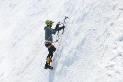 Caxiense que sobreviveu a queda no Everest conta como foi acidente