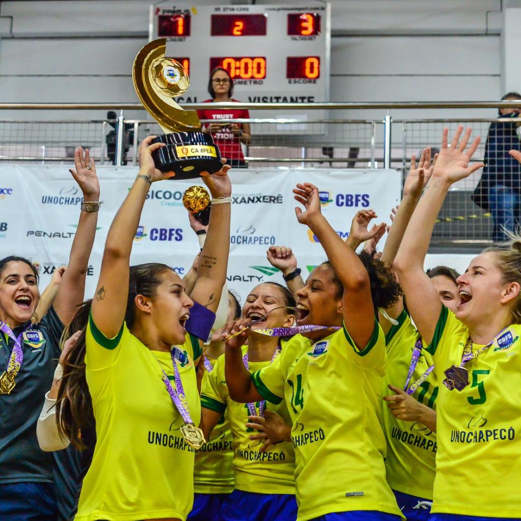 SEMIFINAIS SUPER TAÇA EMPRESARIAL FUTSAL FEM ao vivo: DE REPENTE