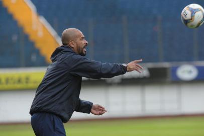  CAXIAS DO SUL, RS, BRASIL, 02/06/2019. SER Caxias x Tubarão, jogo válido pela série D do Campeonato Brasileiro e realizado no estádio centenário. (Lucas Amorelli/Agência RBS)