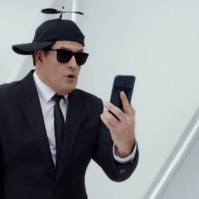 Sérgio Mallandro e ET Bilu invadem novo trailer de MIB: Homens de Preto