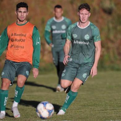  CAXIAS DO SUL, RS, BRASIL (05/06/2019)Último treino do Juventude antes de viajar para Tombos, MG. Na foto, volante Sananduva. (Antonio Valiente/Agência RBS)