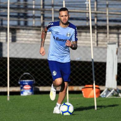  PORTO ALEGRE, RS, BRASIL - Treino do Grêmio. Jogador Luan.