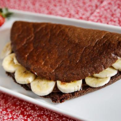  PORTO ALEGRE, RS, BRASIL, 04-04-2016: Crepioca doce de banana preparada pela personal chef Flavinha Mello na Casa Destemperados para Guia de Alimentação Saudável. (Foto: Mateus Bruxel / Agência RBS)Indexador: Mateus_Bruxel