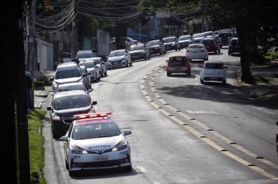  * FOTO EM BAIXA RESOLUÇÃO PORTO ALEGRE, RS, BRASIL, 07.06.2019. Cortejo fúnebre do senegalês assassinado no Uber, Babacar Niang.FOTO: MATEUS BRUXEL/AGÊNCIA RBS