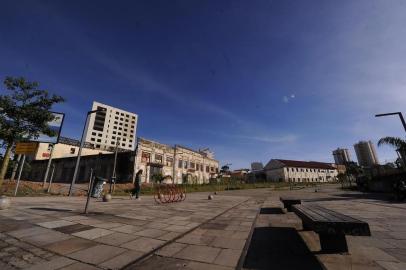  CAXIAS DO SUL, RS, BRASIL, 06/06/2019 - Reportagem para o caderno Almanaque discute a arte urbana. Recentemente, um artista foi detido por estar pintando, sem autorizaçã, uma área na praça das feiras. Há um muro entre artistas e cidade. (Marcelo Casagrande/Agência RBS)