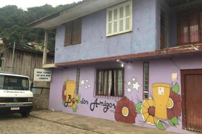 Bar dos Amigos, no bairro Municipal de Bento, foi palco para chacina com cinco mortos