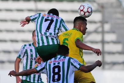  CAXIAS DO SUL, RS, BRASIL, 06/05/2017. Juventude x Ypiranga, jogo amistoso realizado no estádio Alfredo Jaconi. (Porthus Junior/Agência RBS)