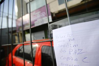  PORTO ALEGRE - BRASIL - Latrocinio no bairro belem velho. Vítima - Genivaldo Bezerra Capito (FOTO: LAURO ALVES)