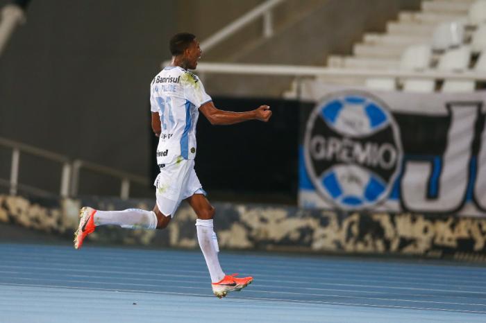 Lucas Uebel / Grêmio FBPA