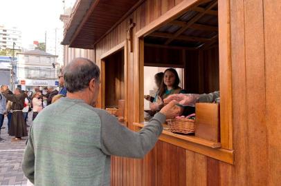 Dia de Santo Antônio, em Bento Gonçalves, tem missa e distribuição do tradicional paõzinho