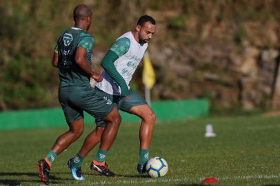  CAXIAS DO SUL, RS, BRASIL, 20/05/2019. Treino do Juventude n o CT. O Ju está se preparando para enfrentar o Grêmio, na próxima quarta-feira, pelas oitavas-de-final da Copa do Brasil 2019. Na foto, atacante Dalberto. (Marcelo Casagrande/Agência RBS)