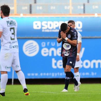  SER Caxias x Avenida, jogo válido pela segunda fase da Série D do Campeonato Brasileiro e reailzado no estádio Centenário. (Porthus Junior/Agência RBS)