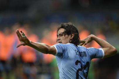  Uruguays Edinson Cavani celebrates after scoring against Ecuador during their Copa America football tournament group match at the Mineirao Stadium in Belo Horizonte, Brazil, on June 16, 2019. (Photo by Douglas MAGNO / AFP)Editoria: SPOLocal: Belo HorizonteIndexador: DOUGLAS MAGNOSecao: soccerFonte: AFPFotógrafo: STR