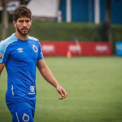 Lucas Silva, volante do Cruzeiro