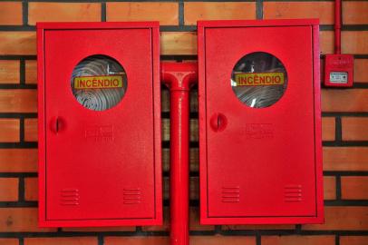  JARAGUÁ DO SUL, SC, BRASIL (01-04-2015) - Sistema de prevenção de incendio instalado no barracão do Salão Centenário no bairro Rio da Luz em Jaraguá do Sul. (Foto: Maykon Lammerhirt, Agencia RBS).