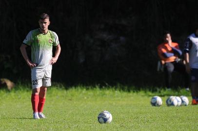  CAXIAS DO SUL, RS, BRASIL (20/05/2019)Jogo treino entre Ser Caxias e Brasil-Fa no CT em Caxias do Sul. (Antonio Valiente/Agência RBS)