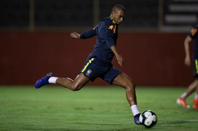 fernandinho, seleção brasileira