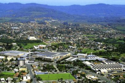  A Paquetá- The Shoe  Company hoje é uma potência. Complexo fabril em Sapiranga/ RS