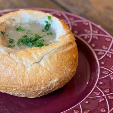 Receitas da Lela, Sopas e cremes, creme de milho, creme de cogumelos, sopa de cebola no pão e sopa de legumes, Destemperados